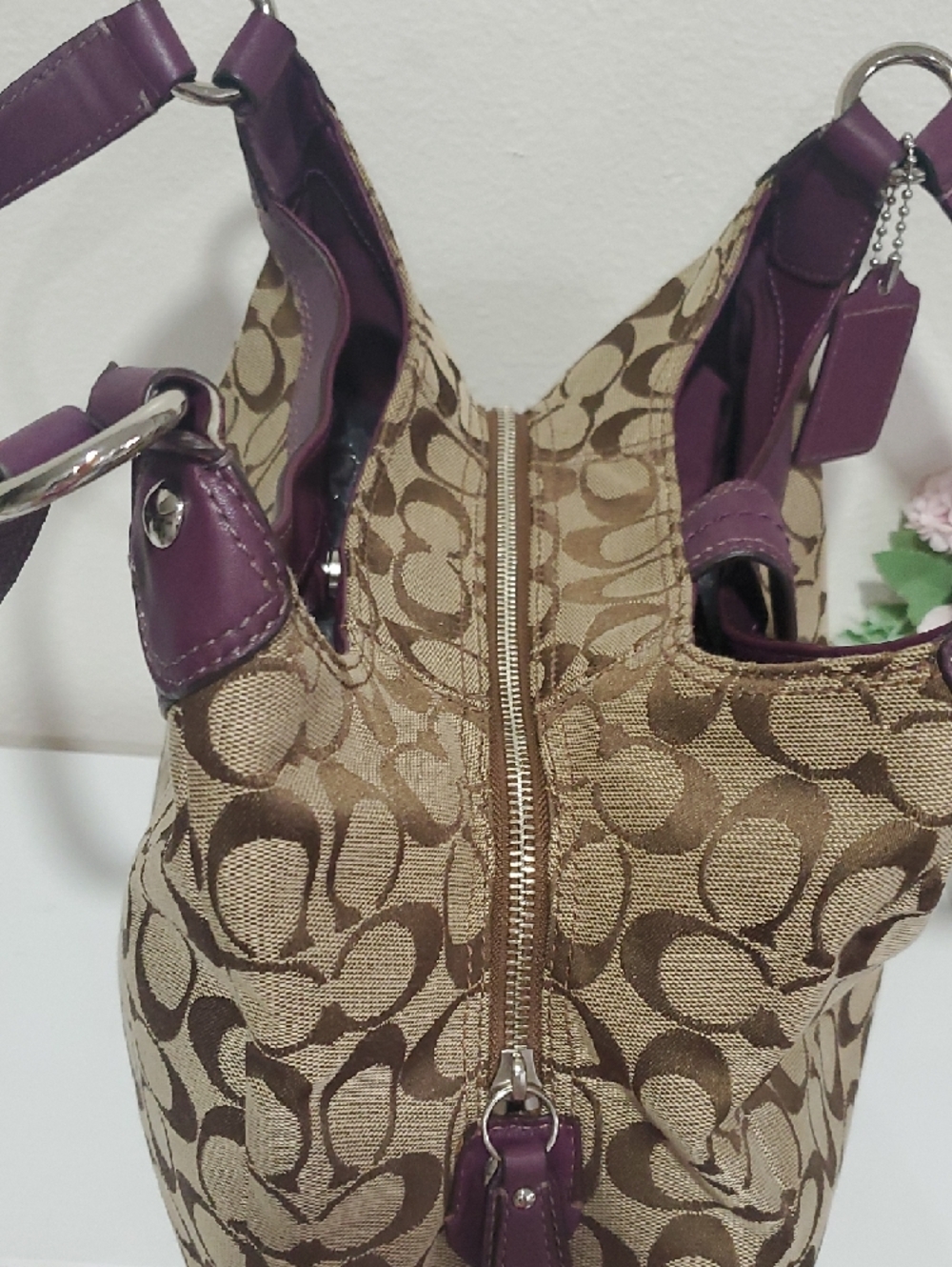 Coach Soho Lynn Signature Hobo Shoulder Bag/Purple Leather Trim💜🤎 - Picture 10 of 16